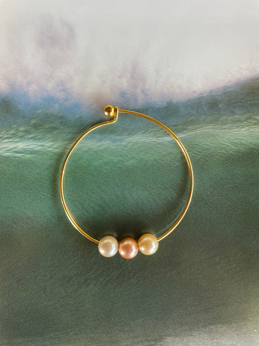 Gold Pearl Bangle