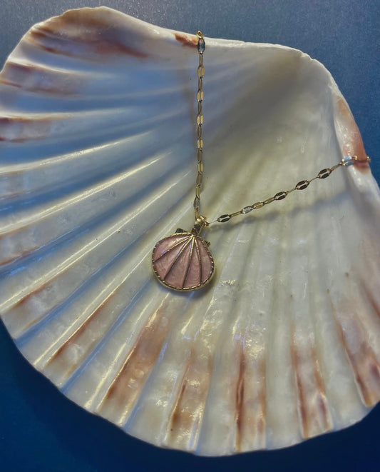 Pink Shell Pendant Necklace