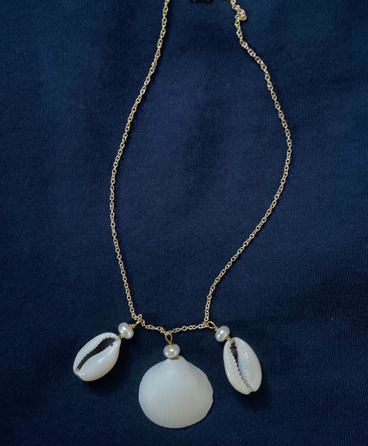 Seashell Cowrie Necklace
